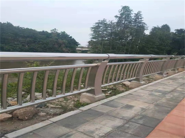 橋梁（liáng）欄杆